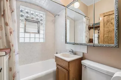 7925 W Cressett Drive, Elmwood Park, IL 60707 - Photo 9