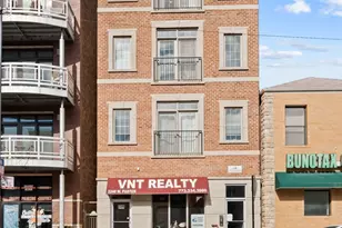 2248 W Foster Ave, Chicago, IL 60625 - Photo 1