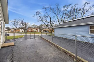 16103 Beth Ct, Oak Forest, IL 60452 - Photo 37