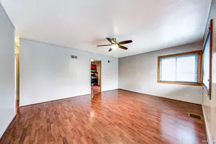 4243 Konrad Ave, Lyons, IL 60534 - Photo 5