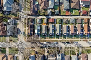 4907 Sherwin Ave, Skokie, IL 60077 - Photo 7