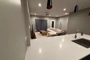 1734 W Cullerton St, Chicago, IL 60608 - Photo 9