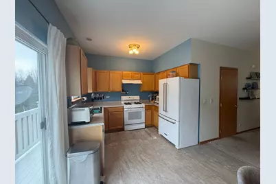 1605 Samuel Court, Gurnee, IL 60031 - Photo 3