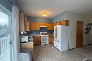 1605 Samuel Ct, Gurnee, IL 60031 - Photo 3