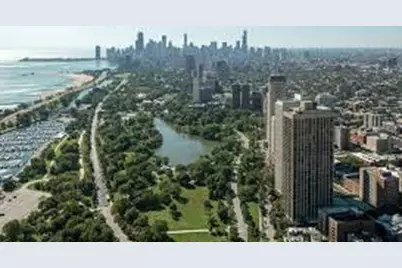 2800 N Lake Shore Drive #911, Chicago, IL 60657 - Photo 17