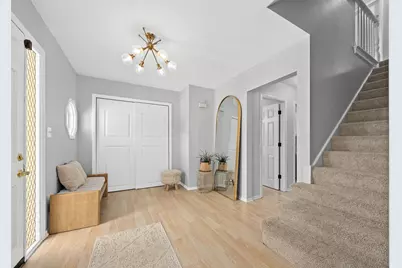 1532 Swallow Street, Naperville, IL 60565 - Photo 3