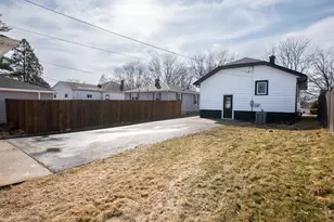 1520 N Prairie Ave, Joliet, IL 60435 - Photo 21