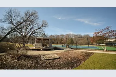 5817 Oakwood Drive #F, Lisle, IL 60532 - Photo 15