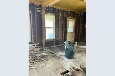 344 W Everett Street, Dixon, IL 61021 - Photo 13