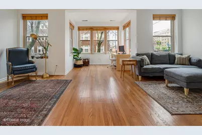 1215 W Rosemont Avenue #1, Chicago, IL 60660 - Photo 3