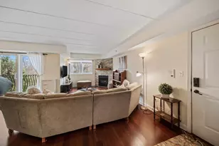 4407 Pershing Ave, Downers Grove, IL 60515 - Photo 3