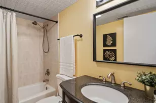 4407 Pershing Ave, Downers Grove, IL 60515 - Photo 15