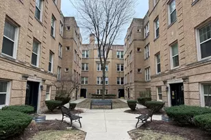 217 A Washington Blvd, Oak Park, IL 60302 - Photo 1