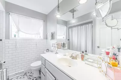 10908 S Kilbourn Avenue, Oak Lawn, IL 60453 - Photo 13