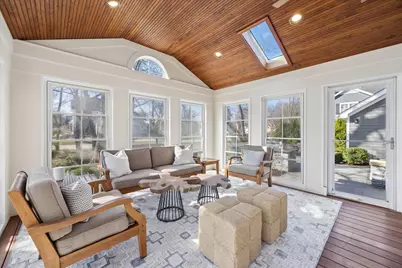 606 W Franklin Street, Wheaton, IL 60187 - Photo 15