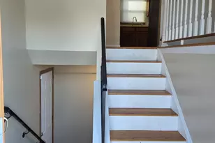 210 Hazelwood Dr, Lindenhurst, IL 60046 - Photo 13