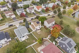 337 Daffodil Dr, Romeoville, IL 60446 - Photo 5