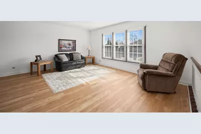 1220 Dorchester Lane, Hoffman Estates, IL 60169 - Photo 5