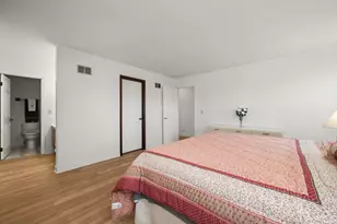 1220 Dorchester Ln, Hoffman Estates, IL 60169 - Photo 17