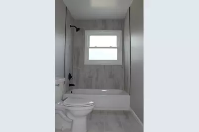 2210 220th Street, Sauk Village, IL 60411 - Photo 5