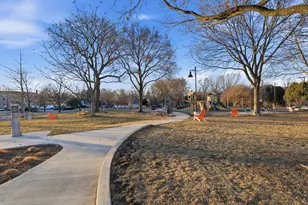 2201 Central St, Evanston, IL 60201 - Photo 31