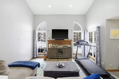 36106 N Springbrook Lane, Gurnee, IL 60031 - Photo 5