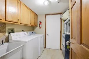 36106 N Springbrook Ln, Gurnee, IL 60031 - Photo 15