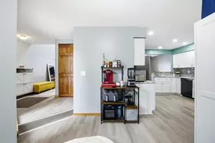 36106 N Springbrook Ln, Gurnee, IL 60031 - Photo 11