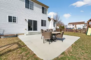 622 Gallant Dr, Minooka, IL 60447 - Photo 51