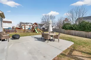 622 Gallant Dr, Minooka, IL 60447 - Photo 53