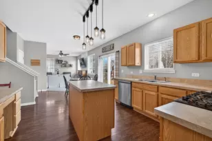 622 Gallant Dr, Minooka, IL 60447 - Photo 19