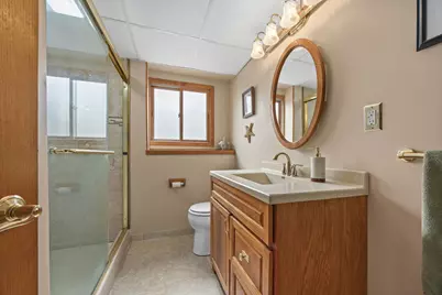 8000 Oakview Lane, Woodridge, IL 60517 - Photo 25