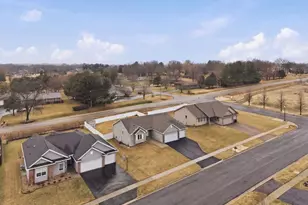 1574 Warrenton Dr, Byron, IL 61010 - Photo 25