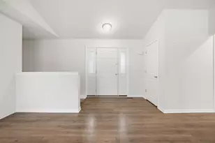 1574 Warrenton Dr, Byron, IL 61010 - Photo 3