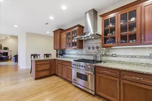 13106 Fox Hill Ct, Lemont, IL 60439 - Photo 7