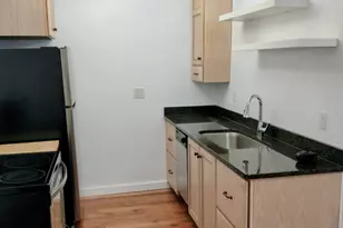 2425 N Clybourn Ave, Chicago, IL 60614 - Photo 3