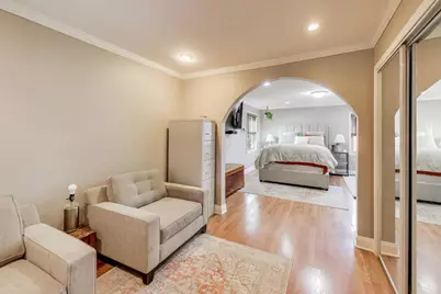 9761 Elm Terrace, Des Plaines, IL 60016 - Photo 13