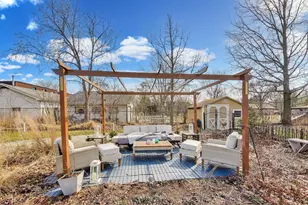 9761 Elm Terrace, Des Plaines, IL 60016 - Photo 29