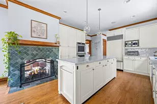939 Ashland Ave, Wilmette, IL 60091 - Photo 11