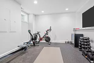 939 Ashland Ave, Wilmette, IL 60091 - Photo 29
