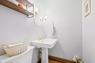939 Ashland Ave, Wilmette, IL 60091 - Photo 17