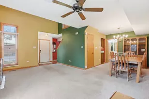 9867 Cambridge Ct, Mokena, IL 60448 - Photo 5