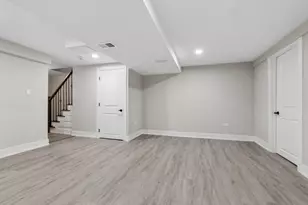 27 Sorrento Dr, Palos Heights, IL 60463 - Photo 19