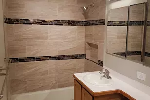 18 E Old Willow Rd, Prospect Heights, IL 60070 - Photo 7