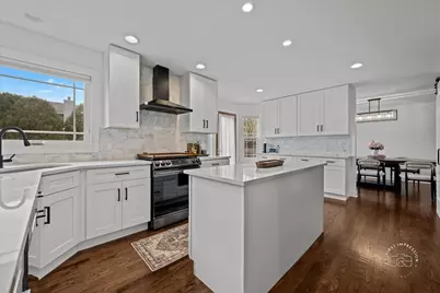 321 Jake Lane, Hampshire, IL 60140 - Photo 7