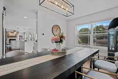 321 Jake Lane, Hampshire, IL 60140 - Photo 5