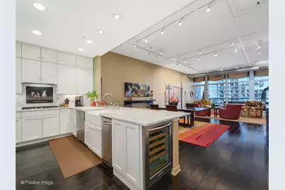 333 N Canal Street #3404, Chicago, IL 60606 - Photo 5