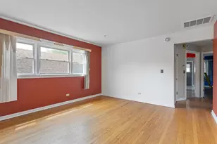 2102 N Nagle Ave, Chicago, IL 60707 - Photo 3