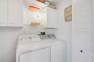 1730 George Ct, Glenview, IL 60025 - Photo 19