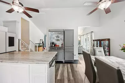 410 W Riverside Drive, Lakemoor, IL 60051 - Photo 7